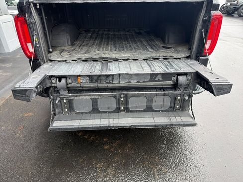 Used 2019 GMC Sierra 1500 SLT w/ SLT Convenience Package image 19