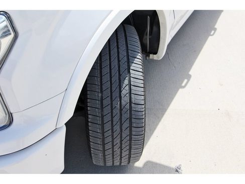 Used 2018 Ford F150 Platinum AWD/4WD image 29