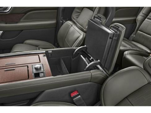 Used 2024 Lincoln Navigator L Black Label AWD/4WD image 27