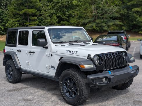 Used 2023 Jeep Wrangler Unlimited w/ 8.4" Radio Group AWD/4WD image 11
