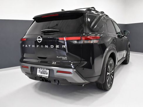 New 2026 Nissan Pathfinder Platinum AWD/4WD image 8