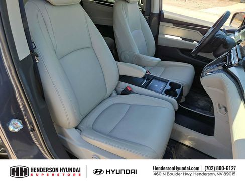 Used 2025 Honda Odyssey EX-L image 21