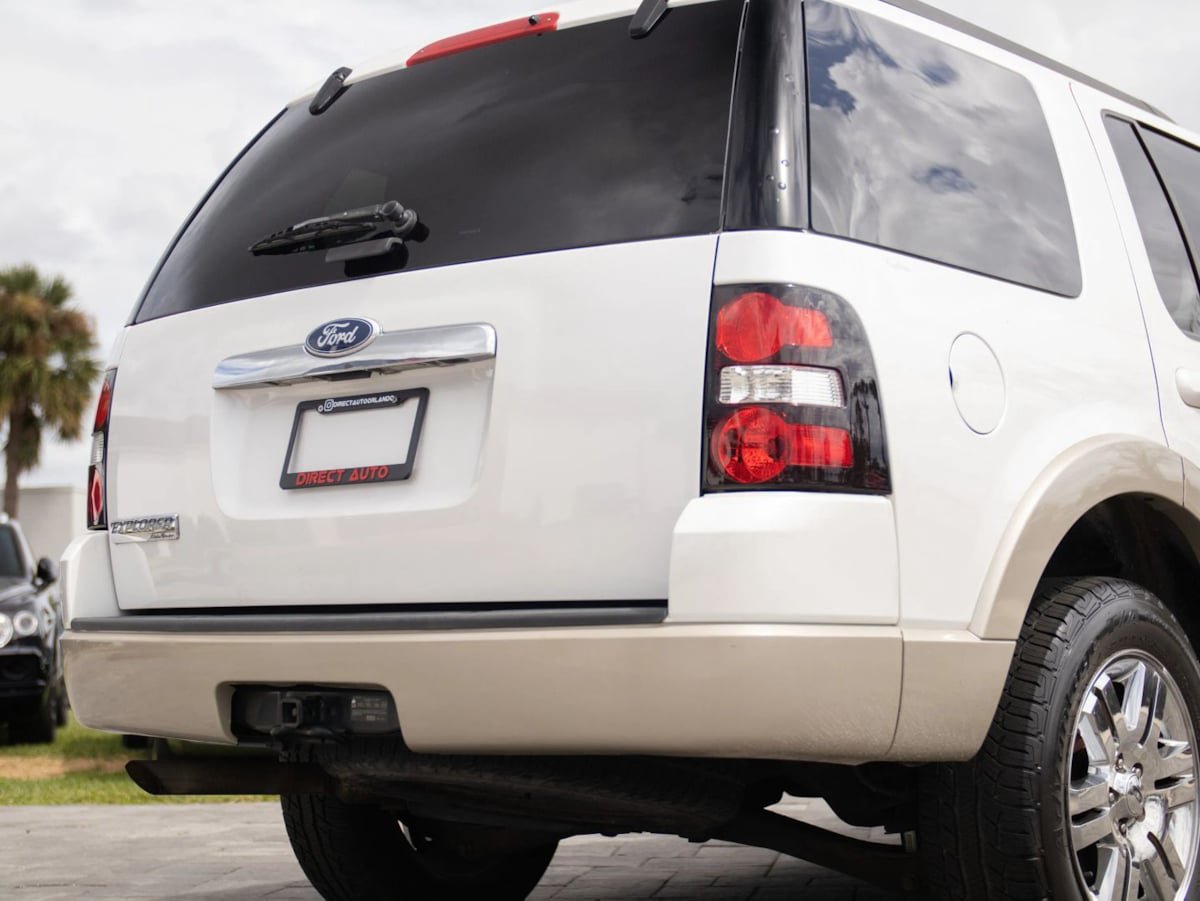 Used 2010 Ford Explorer Eddie Bauer RWD image 12