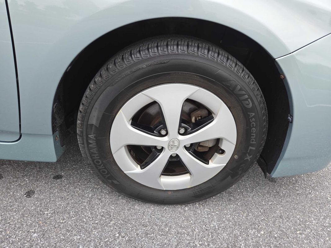 Used 2013 Toyota Prius Two FWD image 28