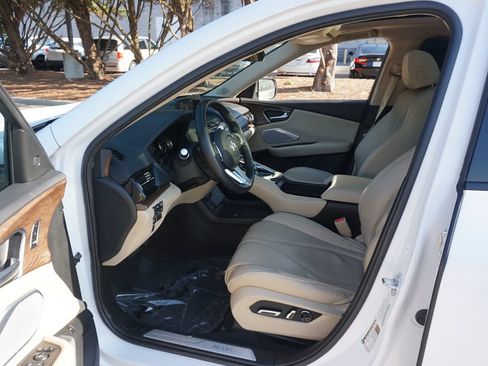 Used 2024 Acura RDX SH-AWD w/ Advance Package image 4