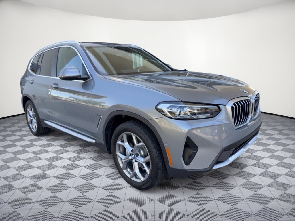 Used 2024 BMW X3 sDrive30i w/ Premium Package RWD image 7
