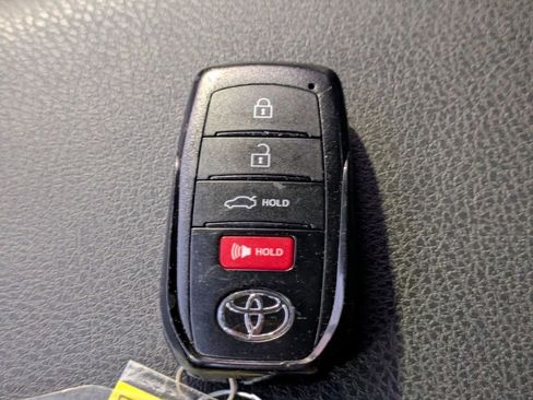 Certified 2025 Toyota Camry SE image 29