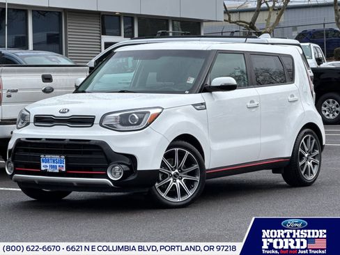 Used 2018 Kia Soul ! w/ Tech Package image 1