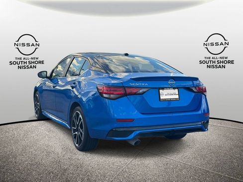 Used 2025 Nissan Sentra SR w/ Trunk Package FWD image 7
