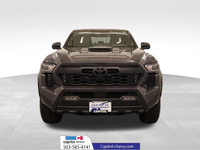 Used 2024 Toyota Tacoma TRD Sport w/ TRD Sport Premium Package AWD/4WD image 8