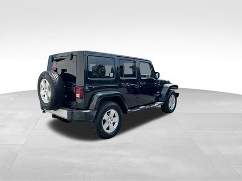 Used 2012 Jeep Wrangler Unlimited Sahara w/ Dual Top Group image 8