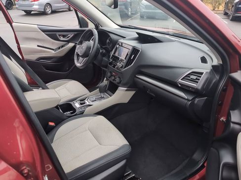 Used 2023 Subaru Forester Premium image 16