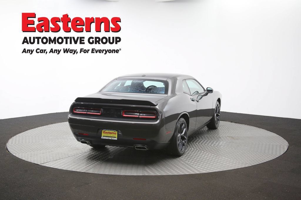 Used 2022 Dodge Challenger SXT w/ Driver Convenience Group RWD image 37