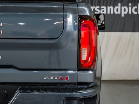 Used 2020 GMC Sierra 2500 AT4 w/ AT4 Premium Package AWD/4WD image 42