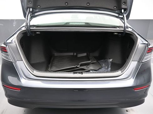 Used 2025 Honda Accord SE image 21