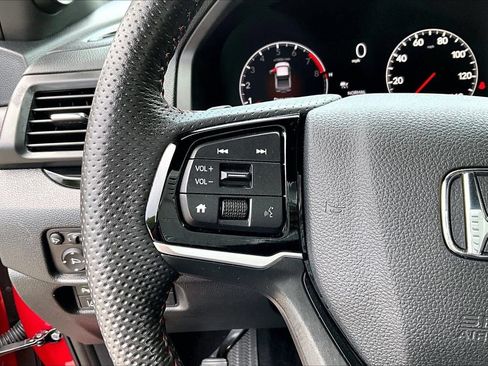 Used 2025 Honda Ridgeline Black Edition image 29