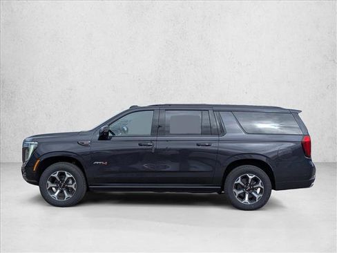 New 2026 GMC Yukon XL AT4 w/ AT4 Premium Plus Package image 9
