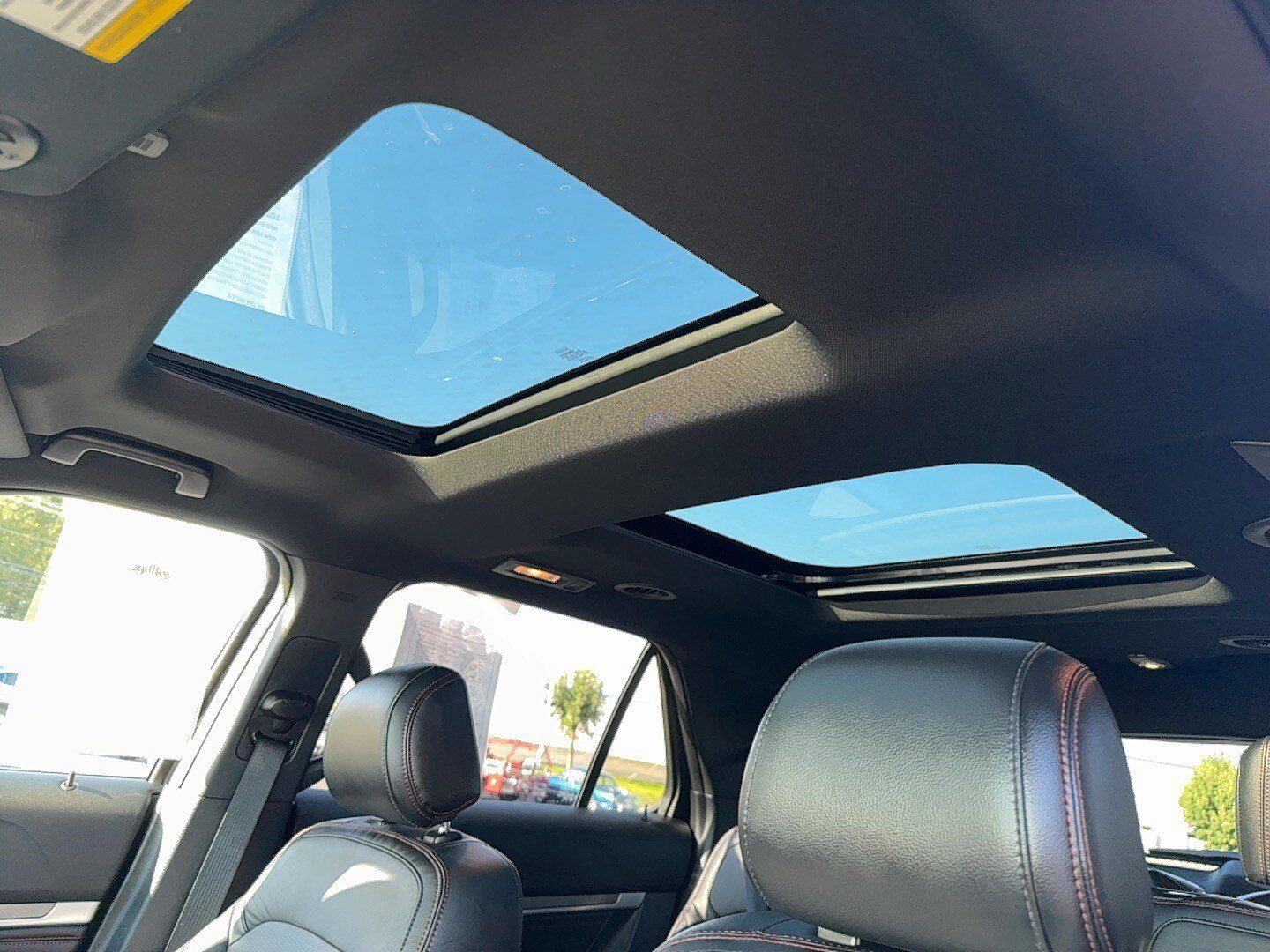 Used 2017 Ford Explorer Sport w/ Equipment Group 401A AWD/4WD image 23