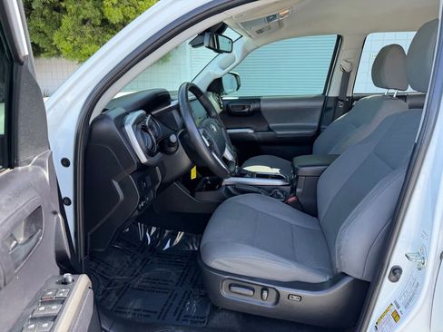 Used 2020 Toyota Tacoma SR5 w/ Blackout Package image 16