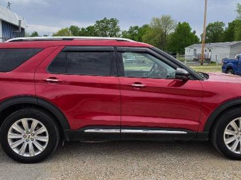 Certified 2024 Ford Explorer Limited w/ Limited Technology Package AWD/4WD image 5