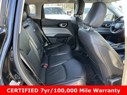 Certified 2022 Jeep Compass Limited image 12