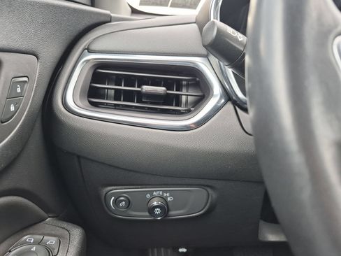 Certified 2022 Chevrolet Equinox LT AWD/4WD image 18