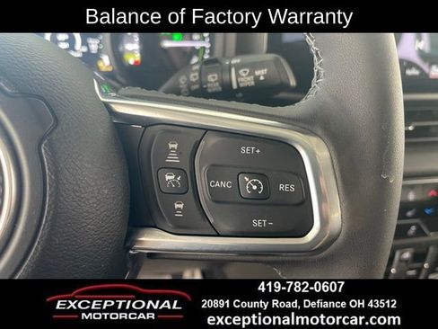 Used 2025 Jeep Wrangler Unlimited Sahara image 37