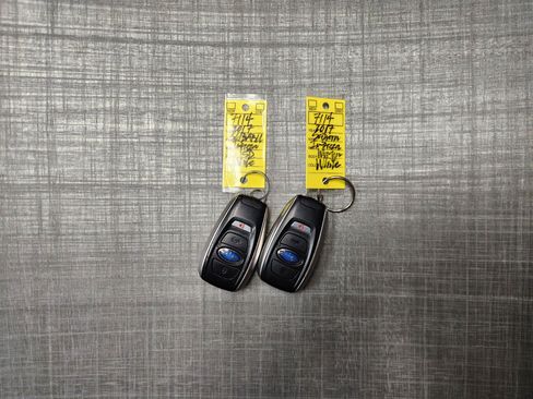Used 2017 Subaru Impreza 2.0i Limited AWD/4WD image 8