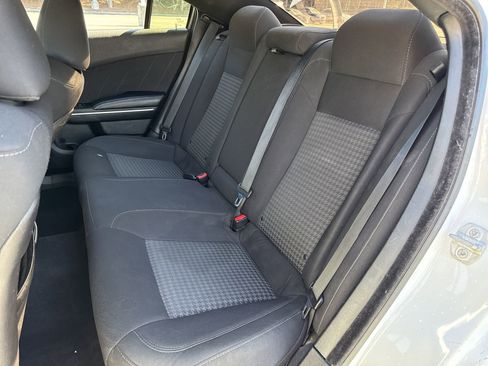 Used 2019 Dodge Charger GT image 12