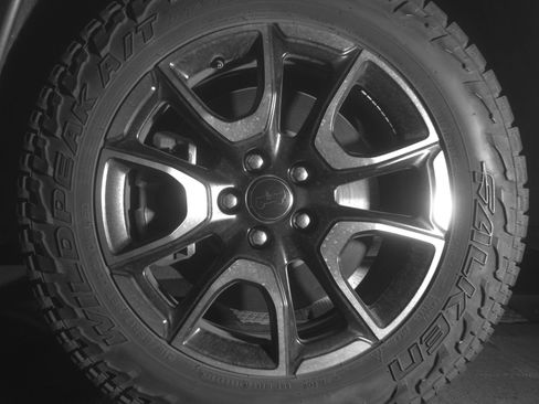 Used 2025 Jeep Compass Trailhawk AWD/4WD image 12