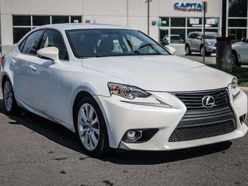 Used 2016 Lexus IS 200t RWD image 5