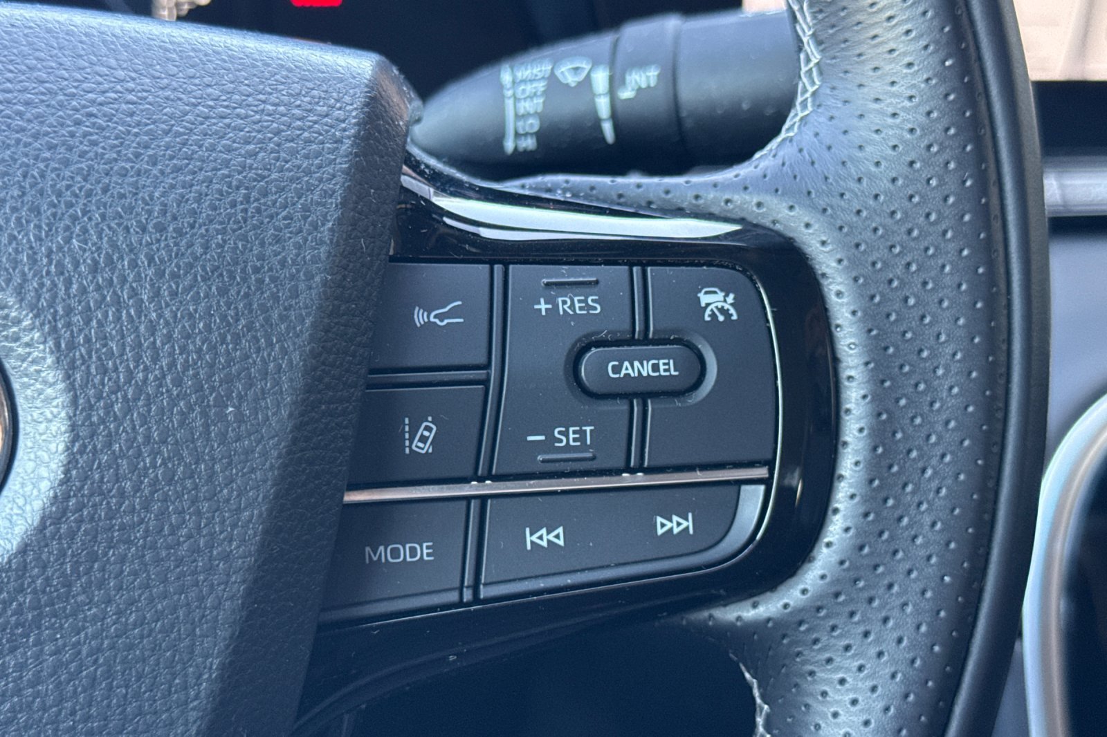 Certified 2021 Toyota Mirai w/ Advanced Technology Package RWD image 30