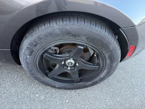 Used 2017 MAZDA MX-5 Miata RF Grand Touring RWD image 34