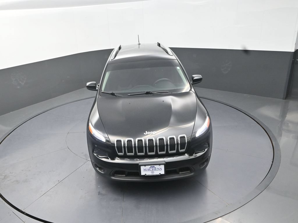 Used 2018 Jeep Cherokee Latitude AWD/4WD image 15