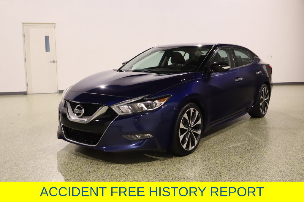 Used 2016 Nissan Maxima SR FWD image 4