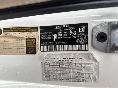 Used 2011 Mercedes-Benz E 550 Coupe image 18