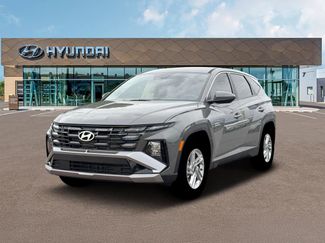 New 2026 Hyundai Tucson SE video 1