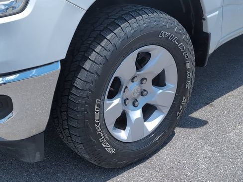 Used 2023 RAM 1500 Big Horn AWD/4WD image 11