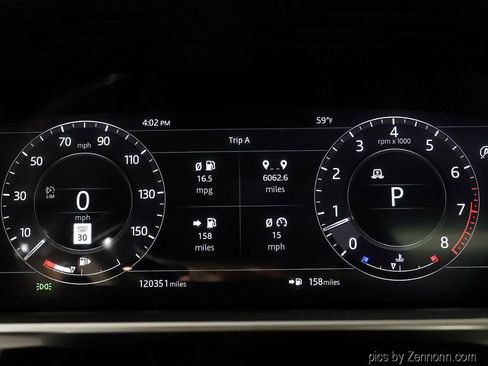 Used 2019 Land Rover Range Rover HSE image 18