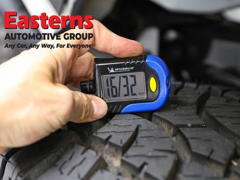 Used 2020 Jeep Wrangler Sport AWD/4WD image 23