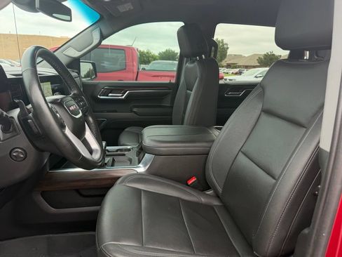 Used 2023 GMC Sierra 1500 SLT AWD/4WD image 39