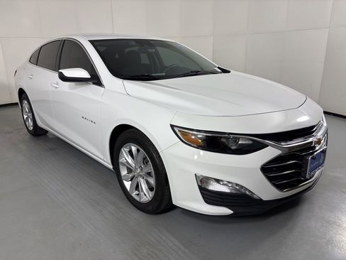 Used 2023 Chevrolet Malibu LT FWD image 2