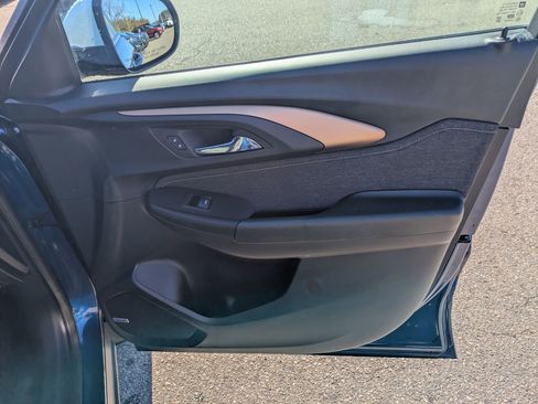 Used 2023 Chevrolet TrailBlazer ACTIV w/ Sun and Liftgate Package image 33