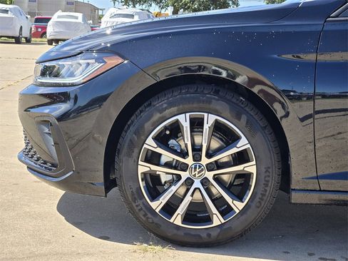 New 2025 Volkswagen Jetta Sport image 5