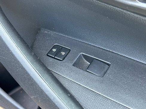 Used 2024 Toyota Corolla LE FWD image 21