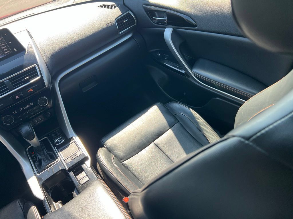 Used 2019 Mitsubishi Eclipse Cross SEL AWD/4WD image 14