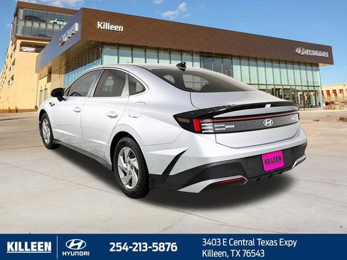 Used 2025 Hyundai Sonata SE FWD image 6