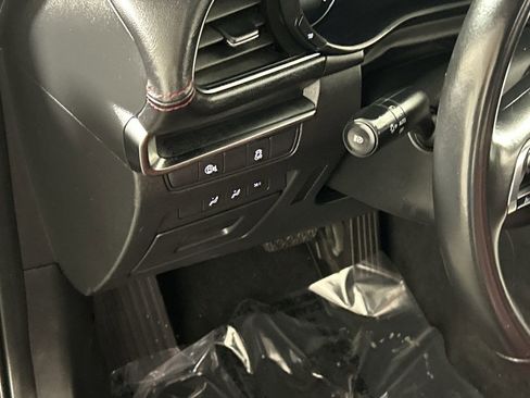 Used 2024 MAZDA MAZDA3 s image 13