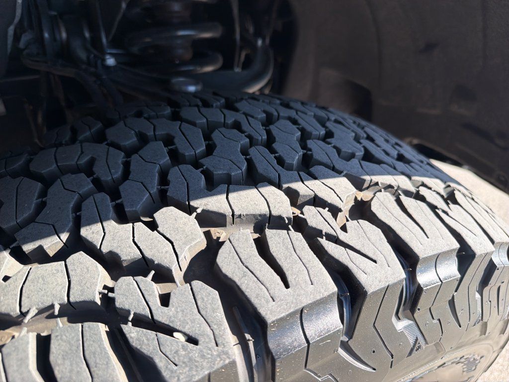 Used 2025 Ford F150 Raptor AWD/4WD image 17