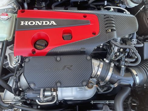 Used 2024 Honda Civic Type R image 7